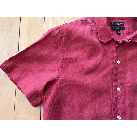 Banana Republic Shirt Mens Large Button Up 100% Linen Beachy Solid Red - Picture 5 of 8